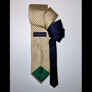 Tommy Hilfiger Silk Gold Plaid Tie 